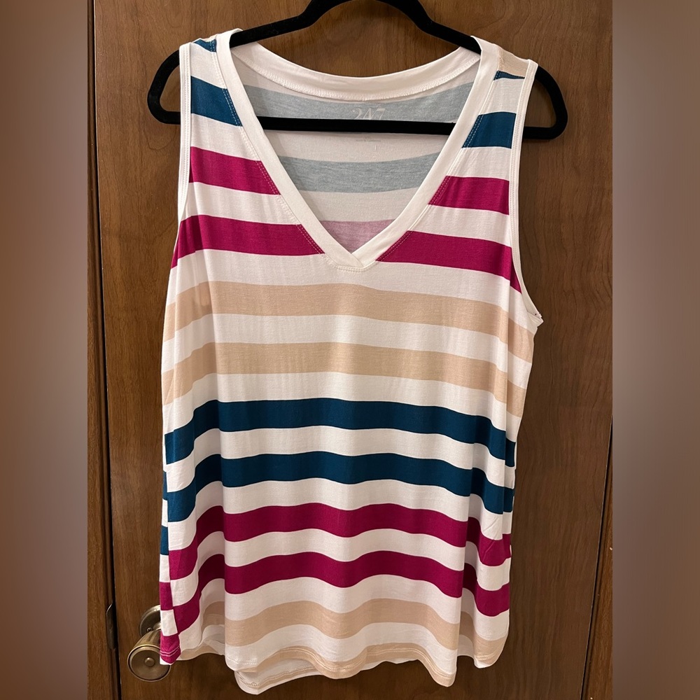 BOGO Maurices 24/7 Tank Top Sz XXL EUC
